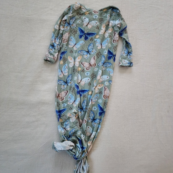 Posh peanut butterfly sleep sack gown - Picture 4 of 4